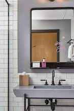 Hotel Moxy Minneapolis Uptown photo 4