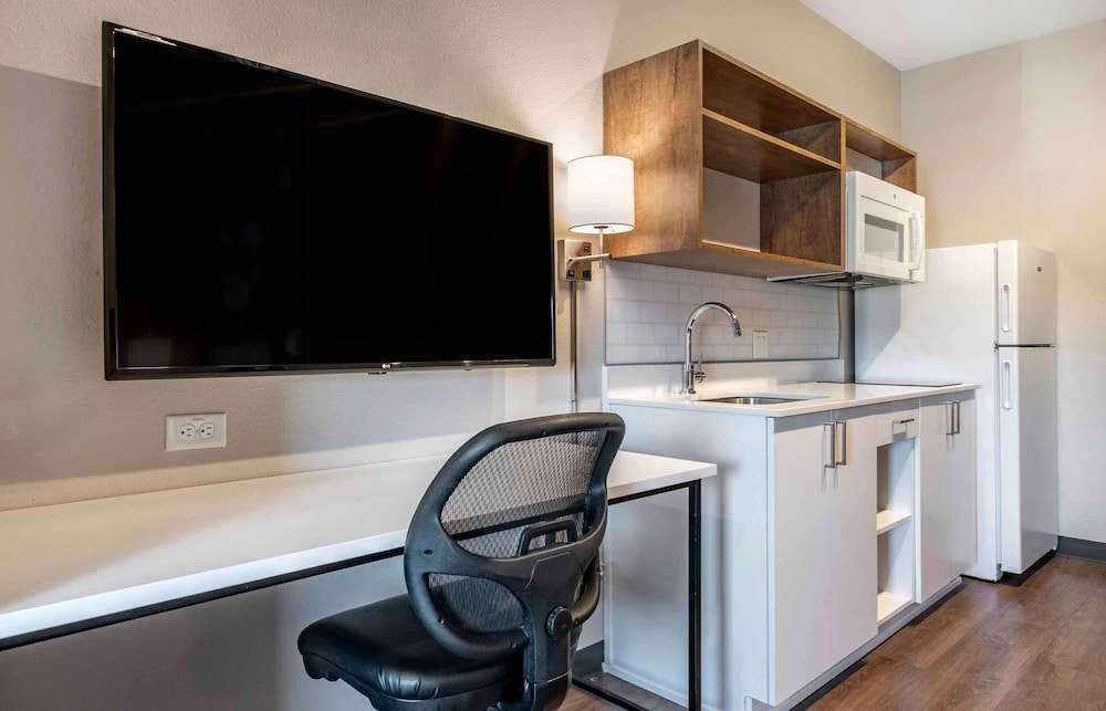 Hotel Extended Stay America Tampa Gibsonton Riverview photo 3