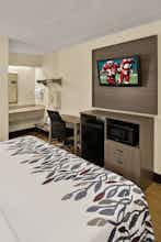 Hotel Red Roof Inn Chapel Hill - UNC photo 4