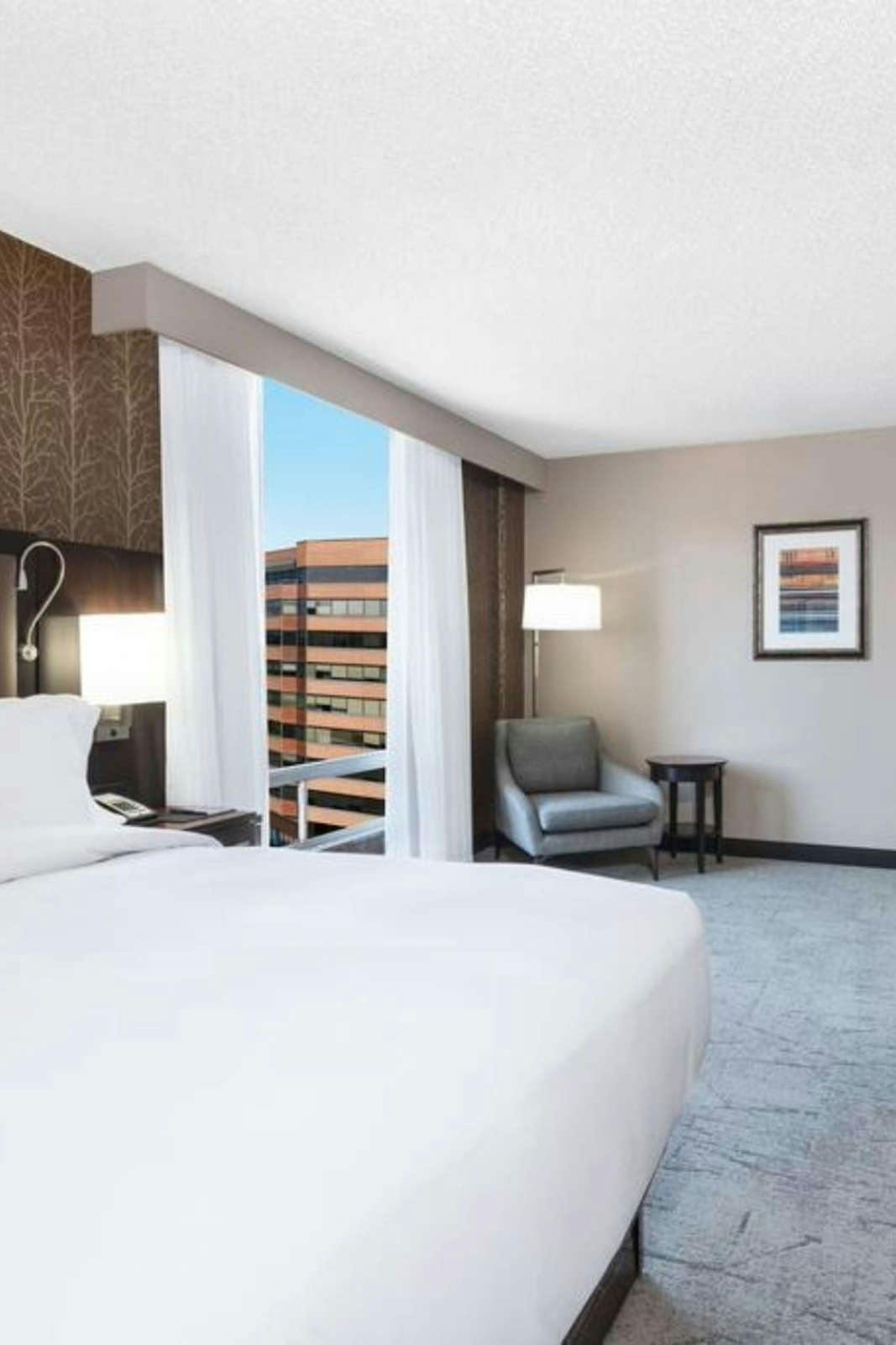 Hotel DoubleTree by Hilton Denver Cherry Creek photo 2