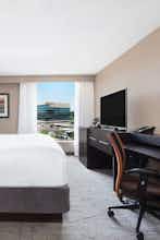 Hotel DoubleTree by Hilton Denver Cherry Creek photo 3