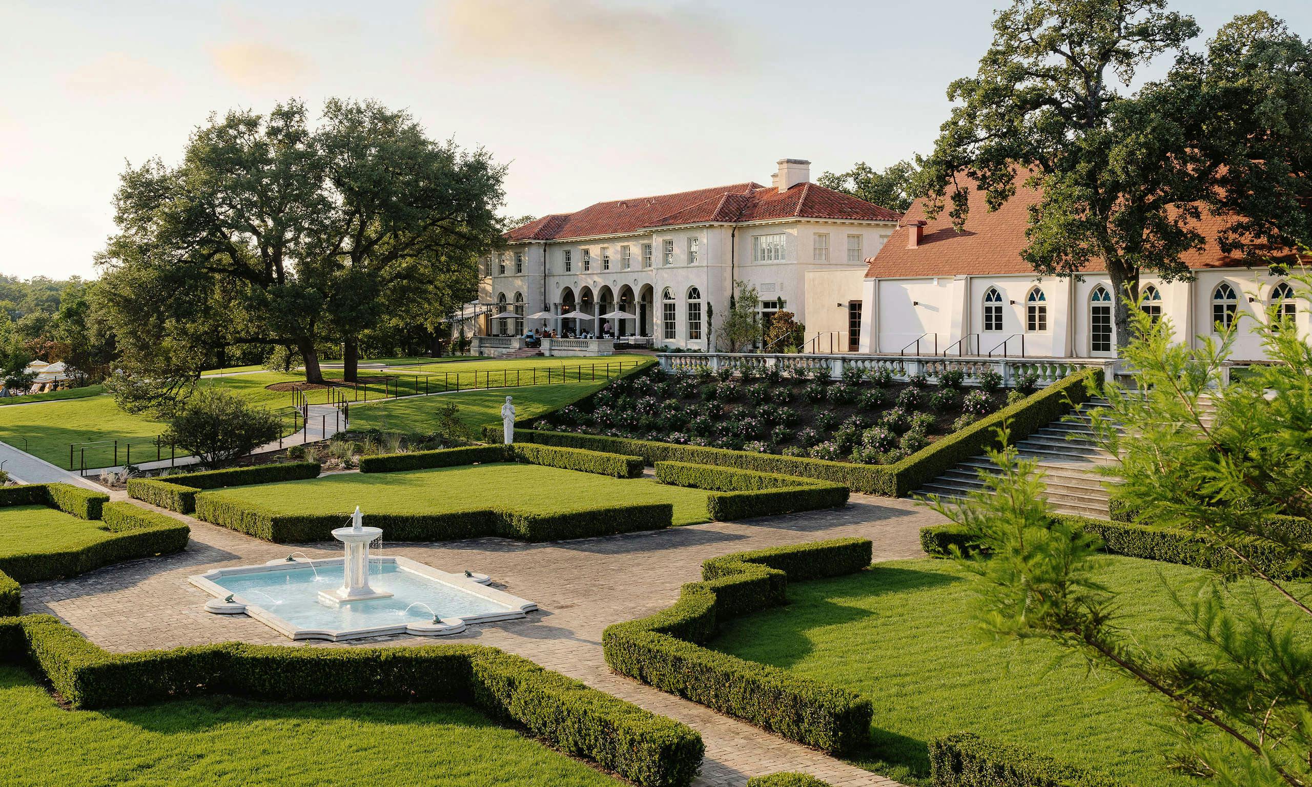 Commodore Perry Estate, Auberge Resorts Collection