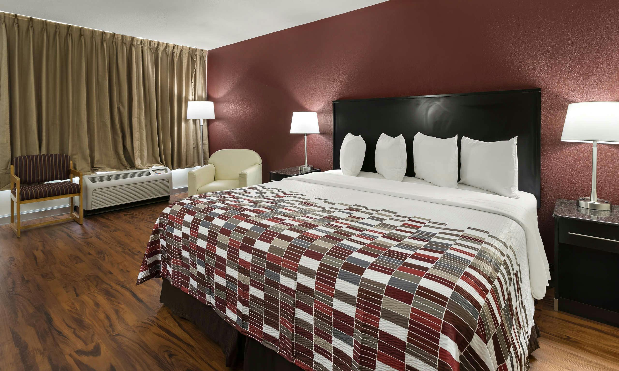 Red Roof Inn & Suites Cave City