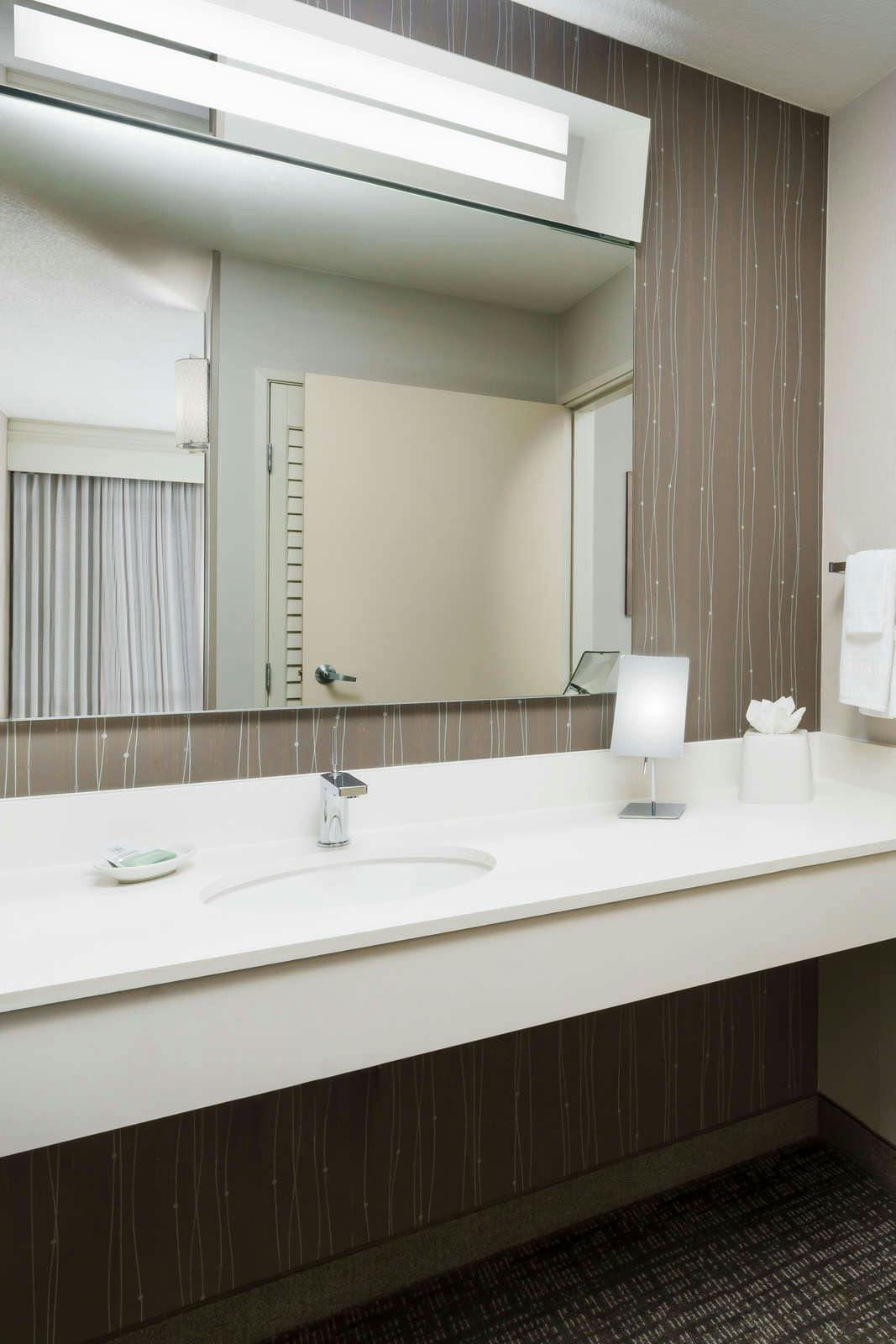 Hotel Courtyard by Marriott Roseville Galleria Mall/Creekside Ridge Drive photo 5