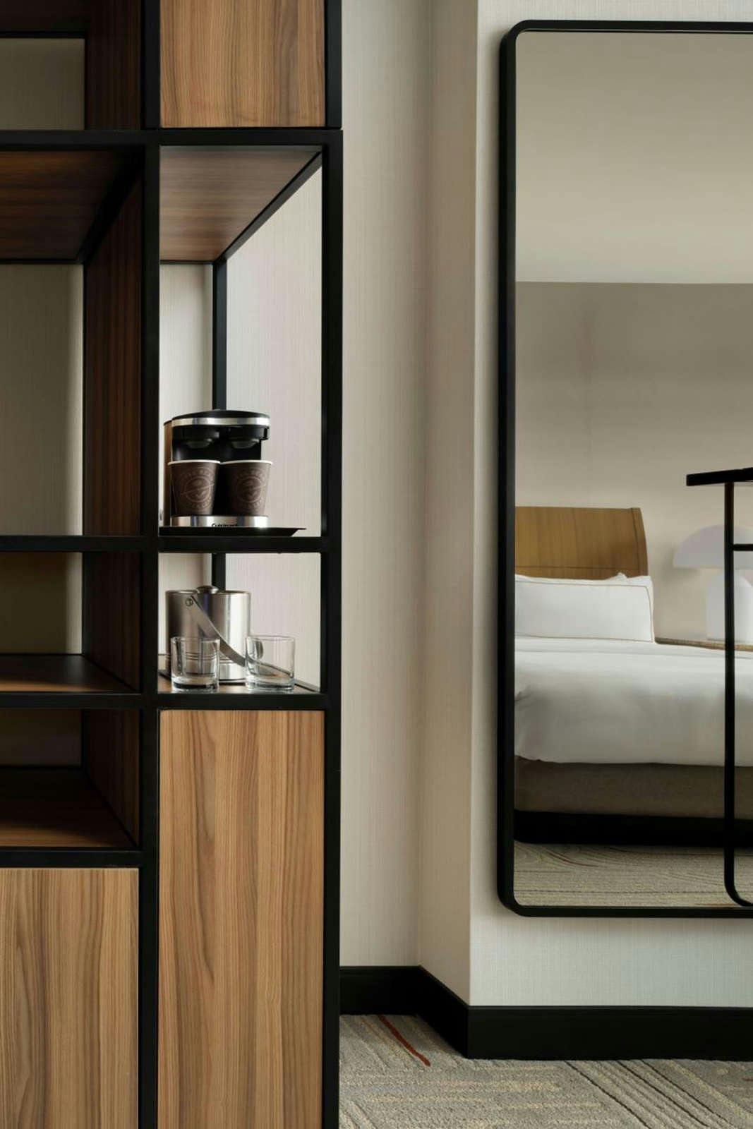 Hotel Hotel Zessa Orange County Airport, a DoubleTree by Hilton photo 3