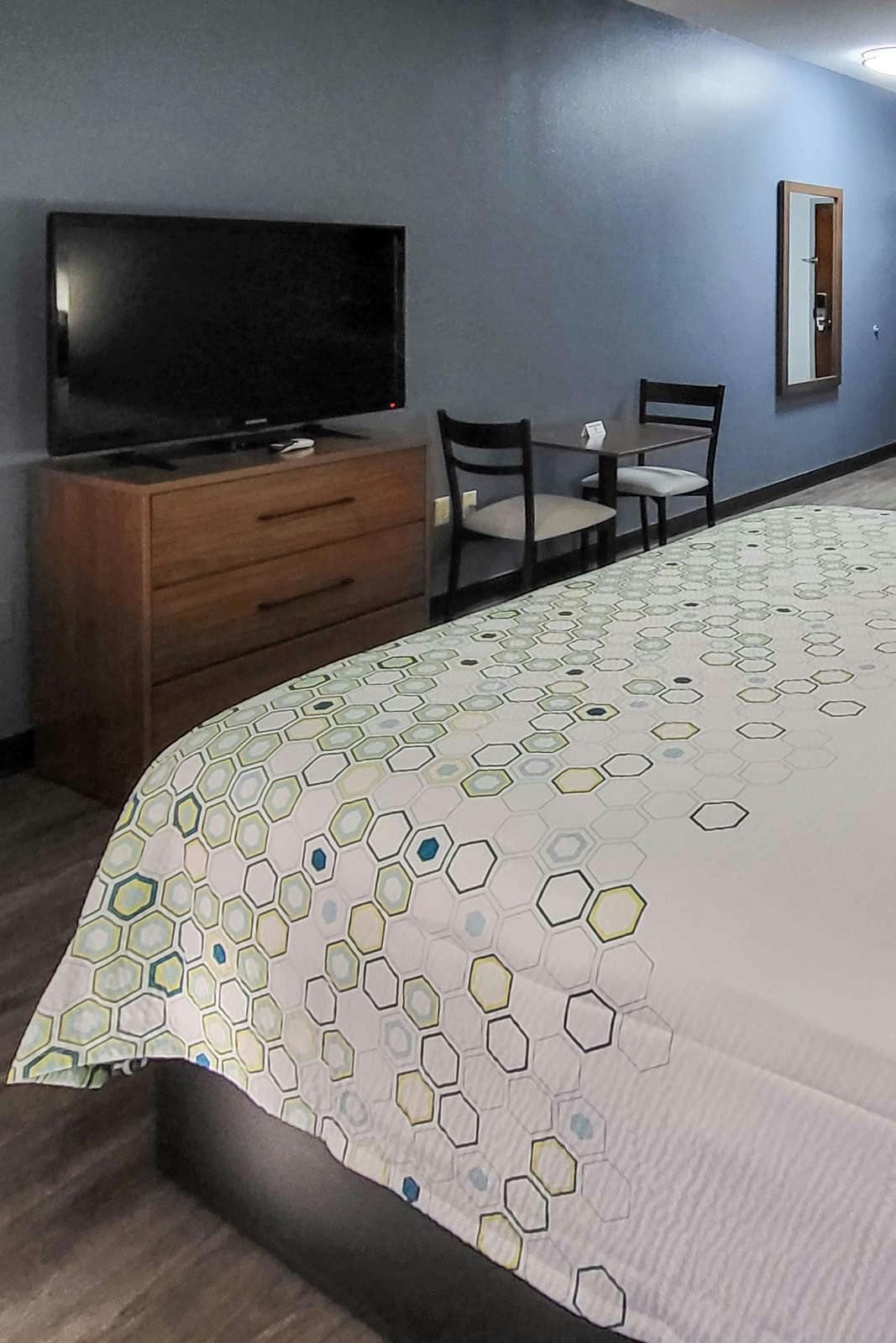 Hotel HomeTowne Studios Prattville photo 5