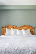 Hotel Lancaster Inn and Suites photo 2