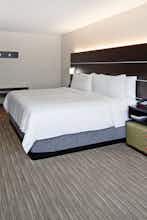 Hotel Holiday Inn Express Hotels & Suites Oakland Airport photo 1