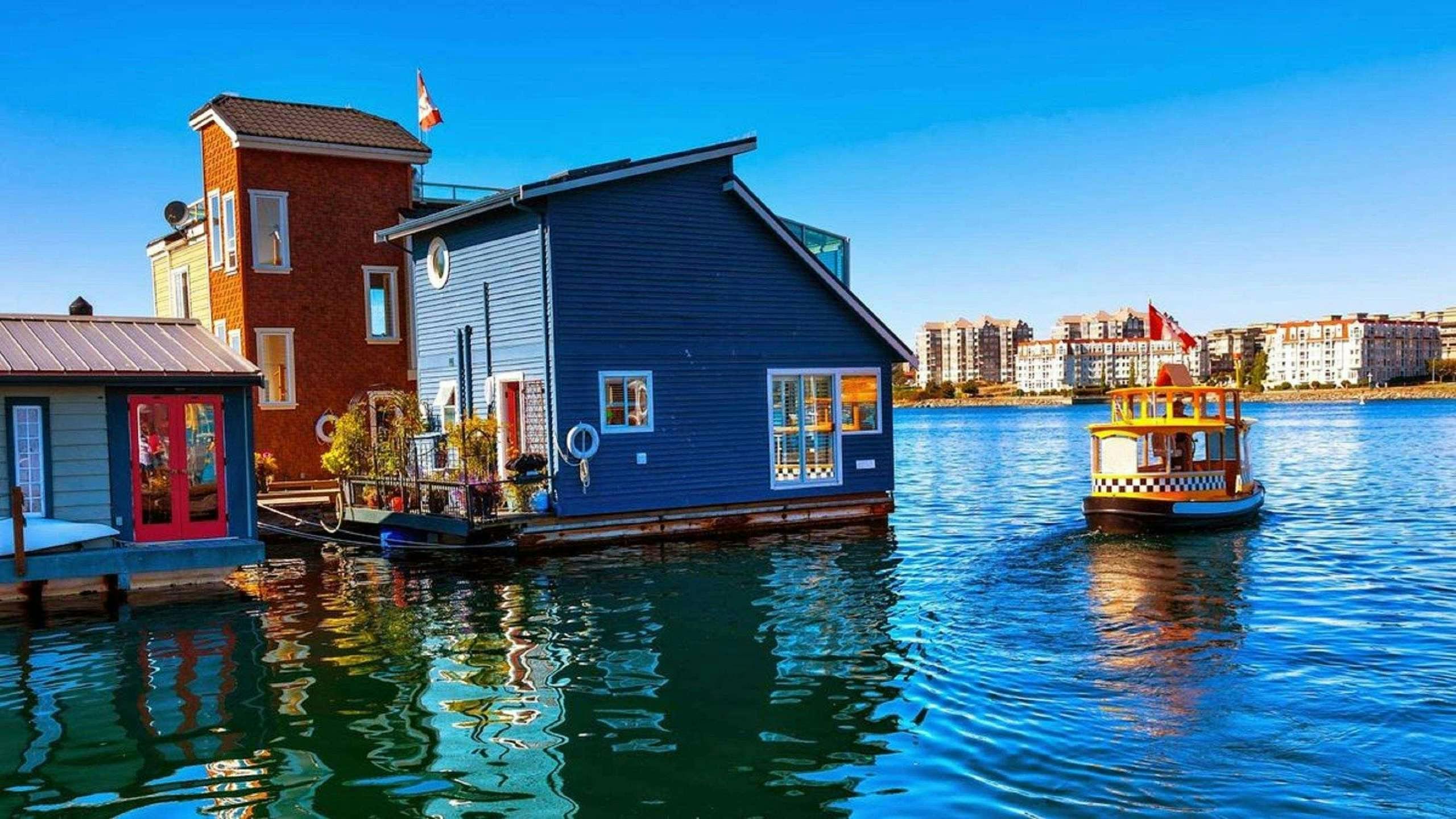 DoubleTree by Hilton Hotel & Suites Victoria