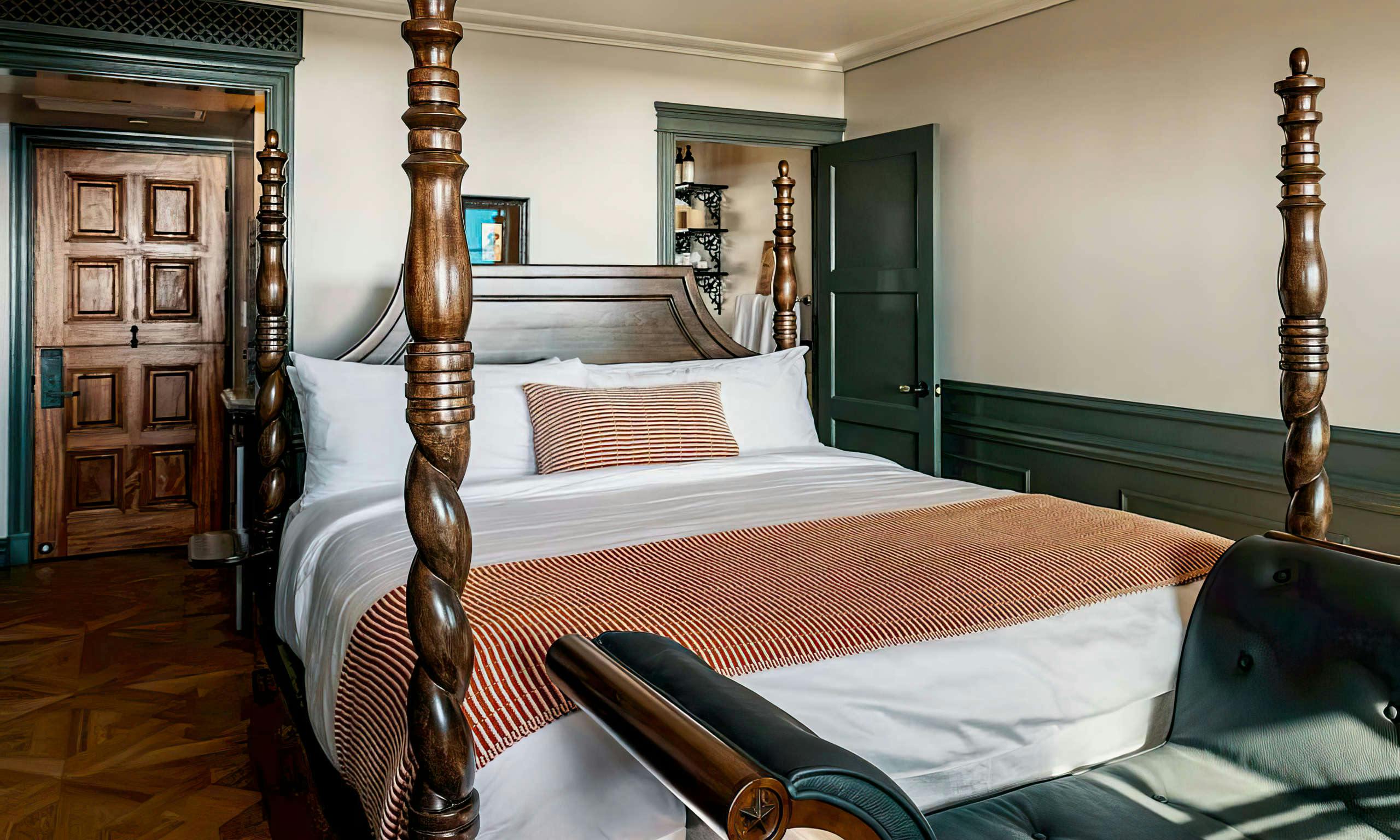 El Caminante Bar & Bungalows