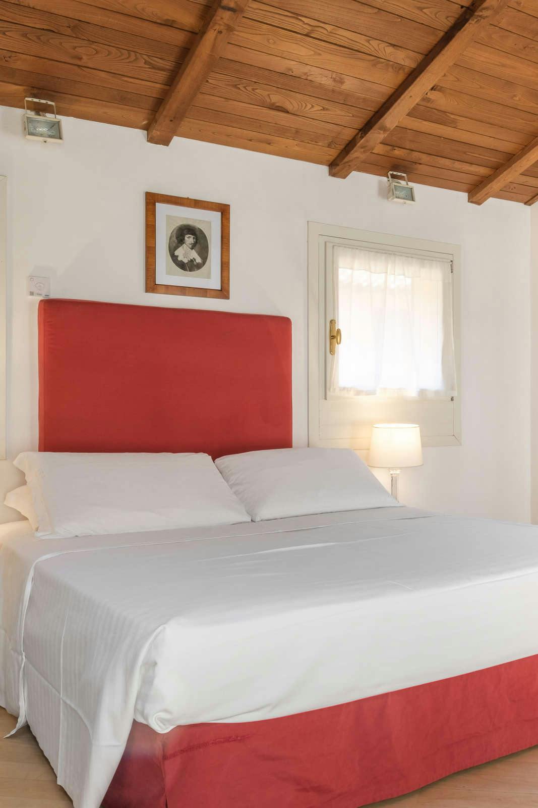 Hotel Frassinago Deluxe Suites - BolognaRooms photo 2