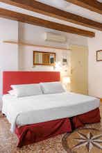 Hotel Frassinago Deluxe Suites - BolognaRooms photo 4