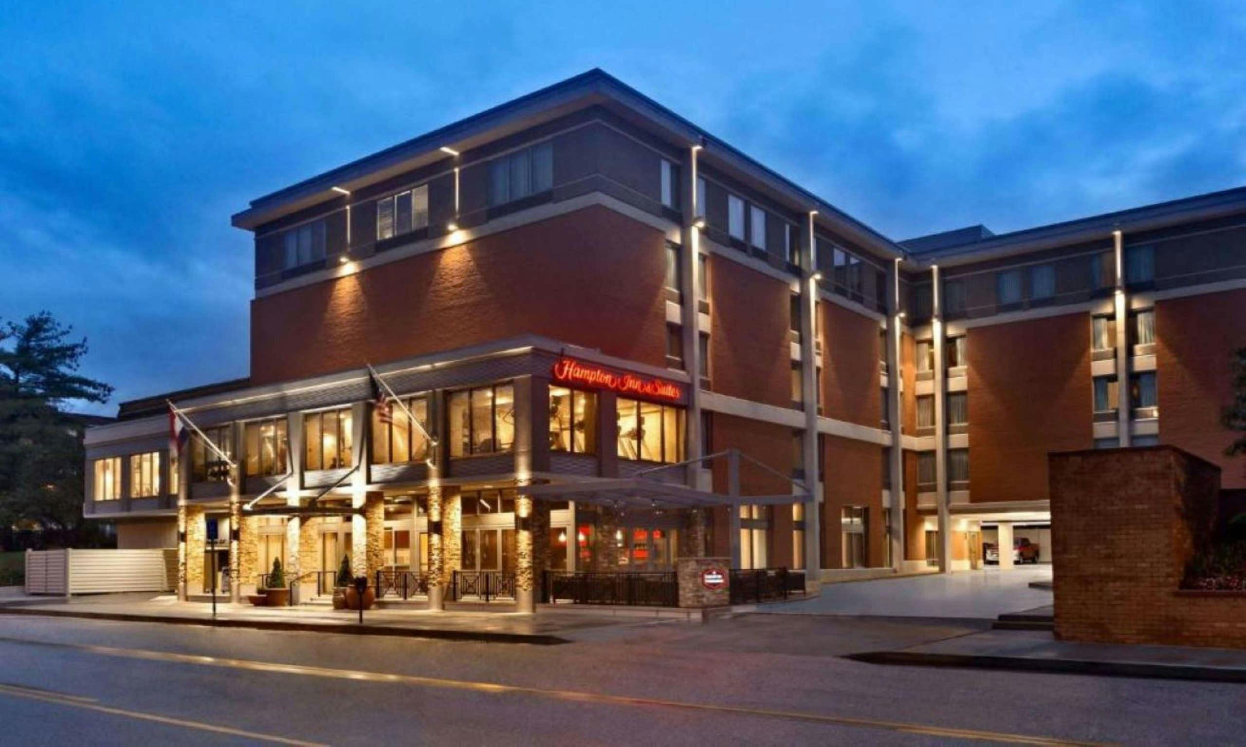 Hampton Inn & Suites Clayton/St. Louis-Galleria Area