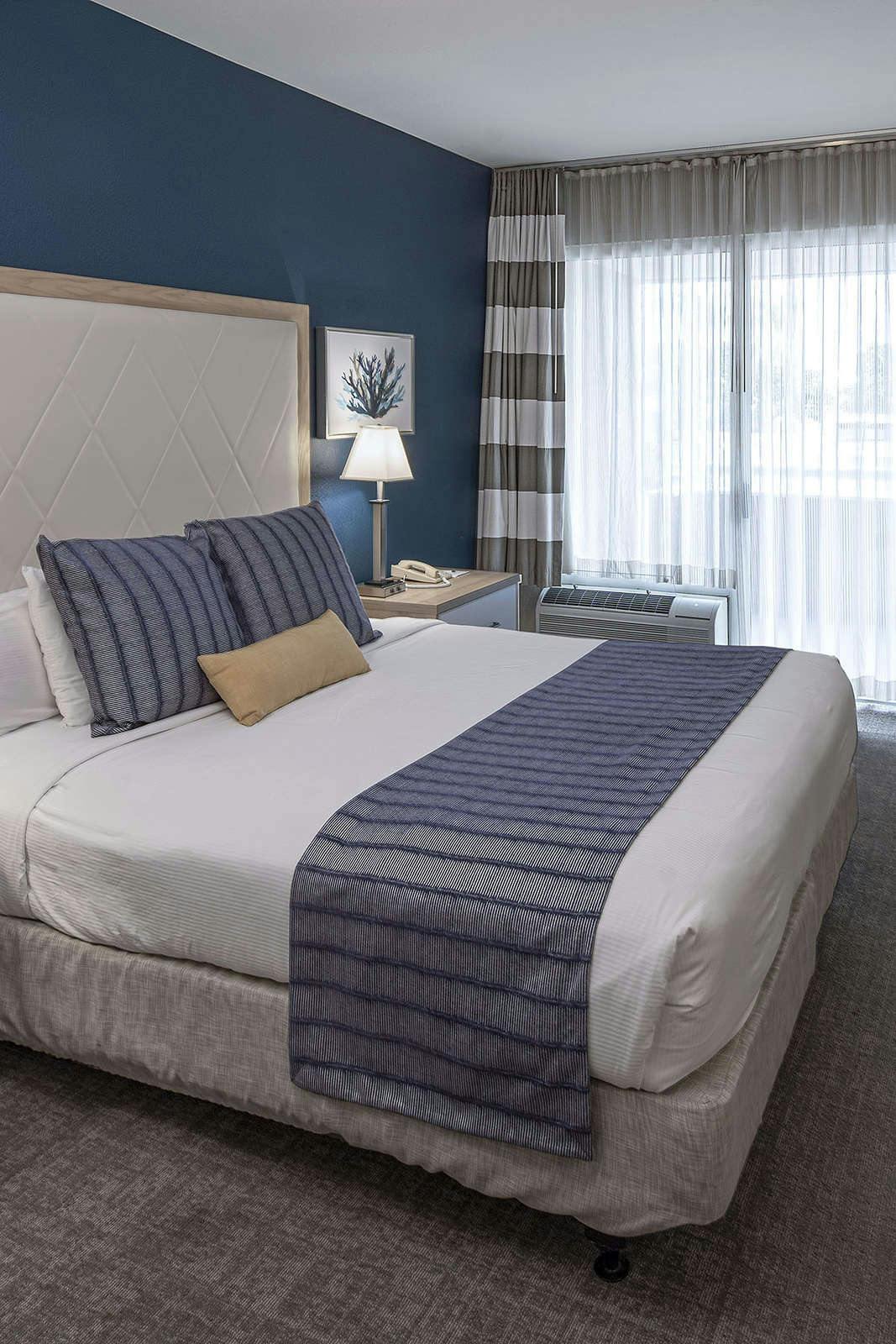 Hotel Bay Club Hotel & Marina photo 1