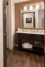 Hotel DoubleTree by Hilton Hotel Portland - Tigard photo 4