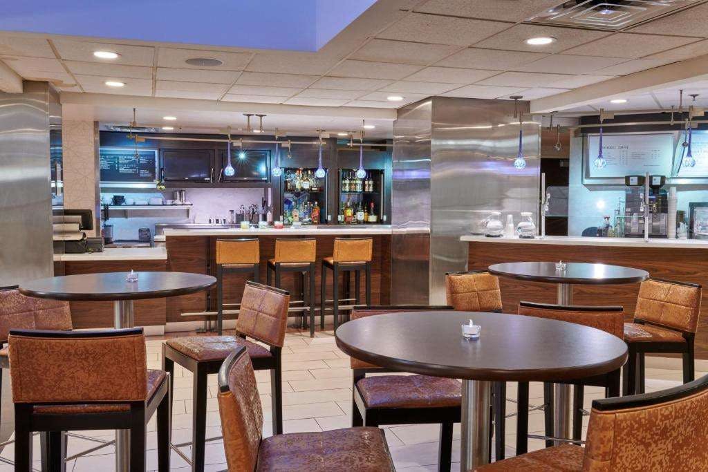 Hotel Courtyard by Marriott Columbus Downtown photo 5