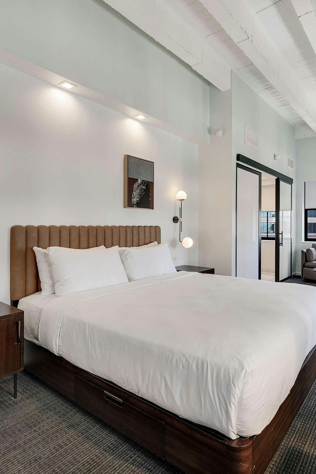 Hotel The Guild Hotel - Near Little Italy / Gaslamp Quarter Junior Suite photo 1