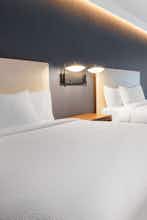 Hotel Courtyard by Marriott Seattle SeaTac Airport photo 4