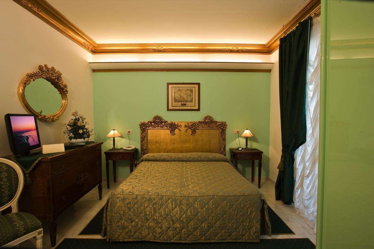 Hotel Grand Hotel Michelacci photo 1