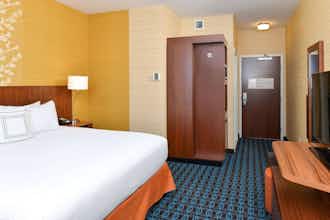 Hotel Fairfield Inn & Suites Gallup photo 2