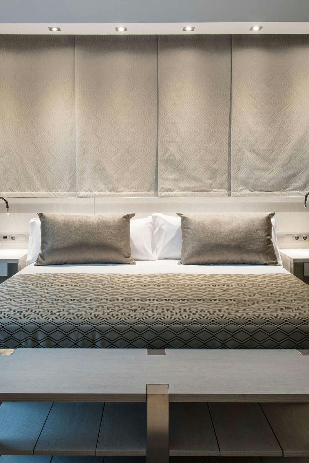 Hotel Catalonia Barcelona Plaza photo 4