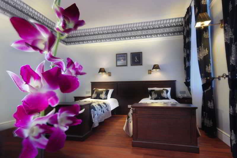 Hotel Holland House Residence Old Town photo 5