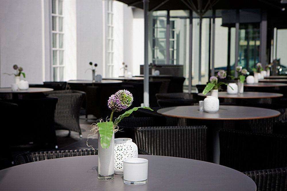 Hotel Hotel Van der Valk Brugge-Oostkamp photo 5