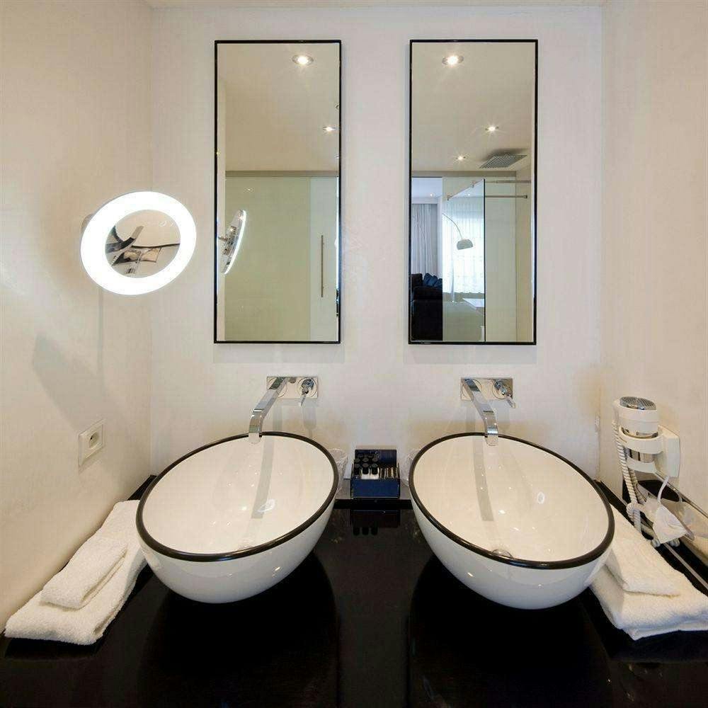 Hotel Hotel Van der Valk Brugge-Oostkamp photo 1