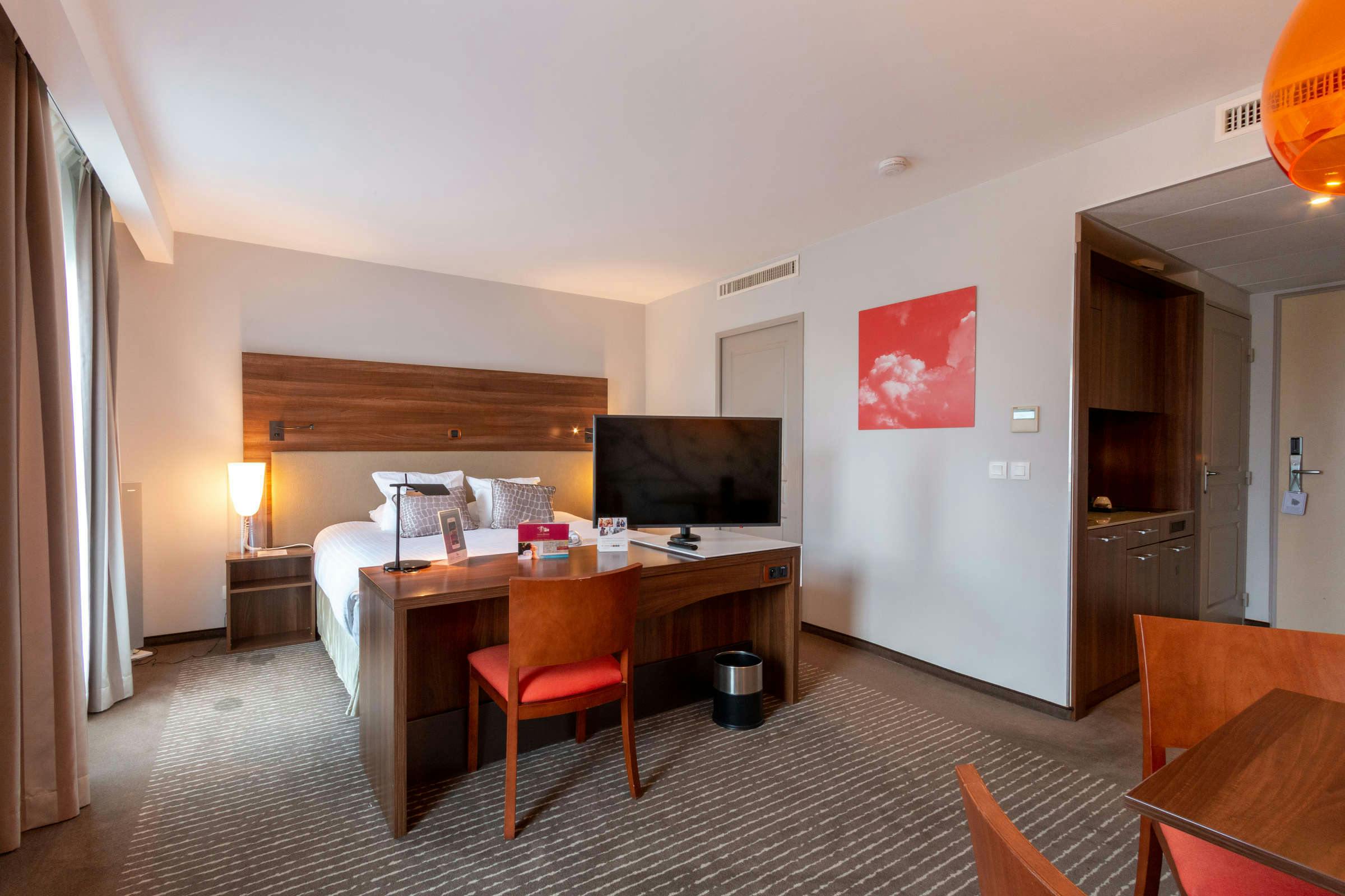 Hotel Clarion Hotel Château Belmont Tours photo 1