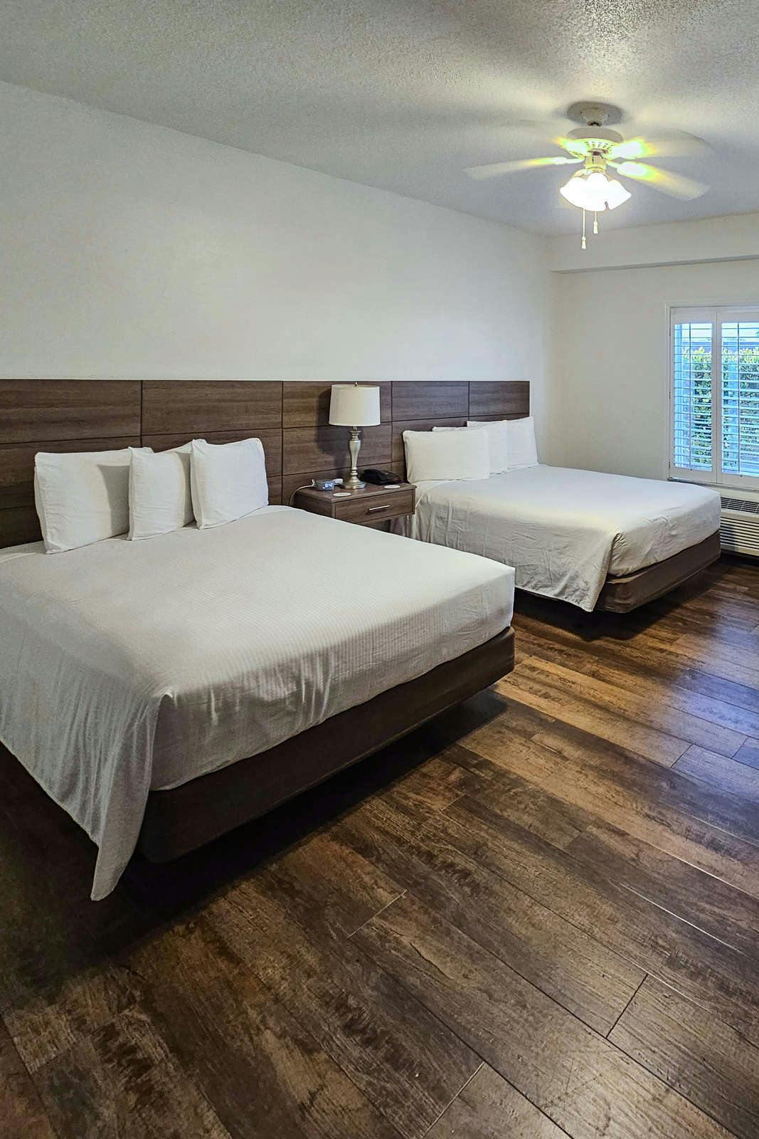 Hotel Naples Park Central Hotel photo 3