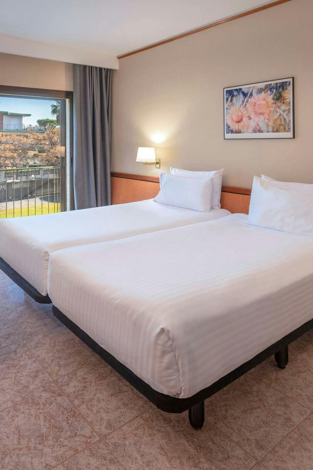 Hotel Ciudad de Castelldefels photo 2