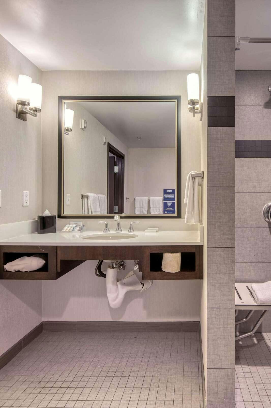 Hotel Hilton Garden Inn Irvine / Orange County Airport photo 3