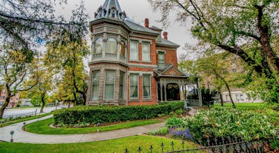 Anniversary Inn - South Temple (Adults Only)