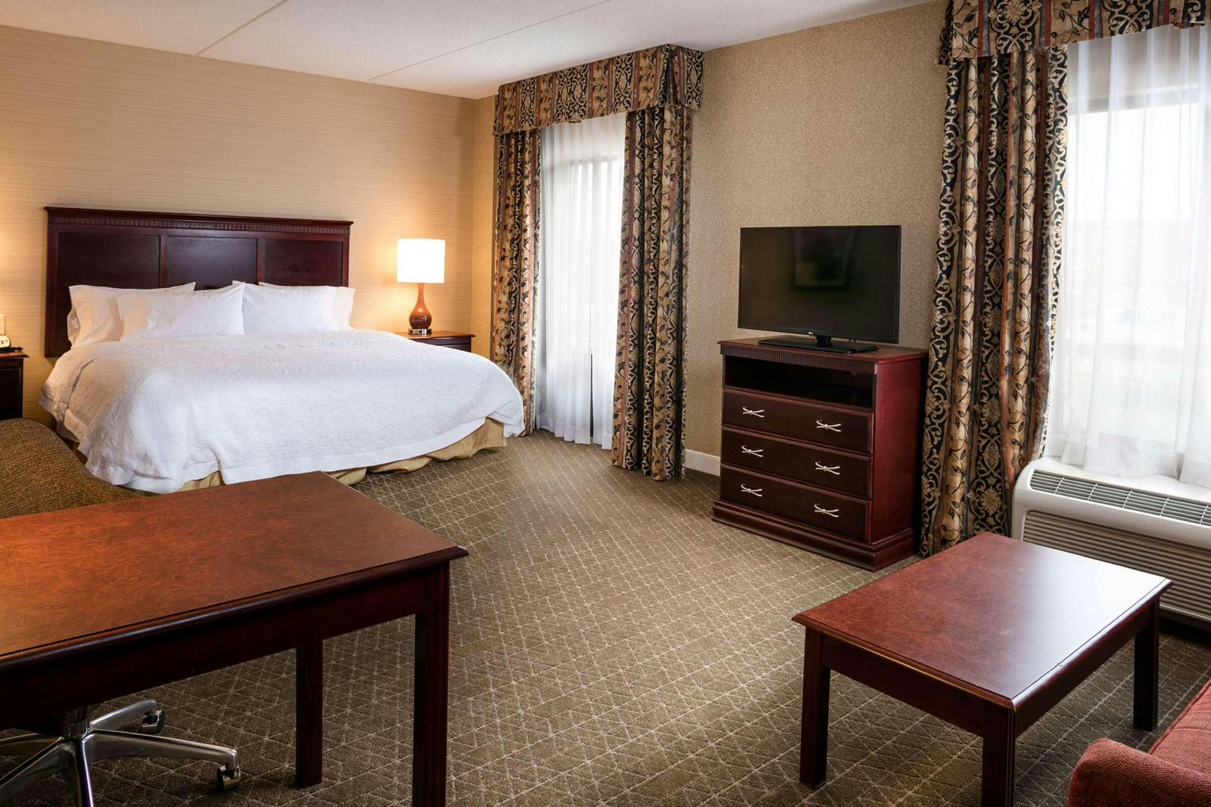 Hotel Hampton Inn & Suites Toledo-Perrysburg photo 2