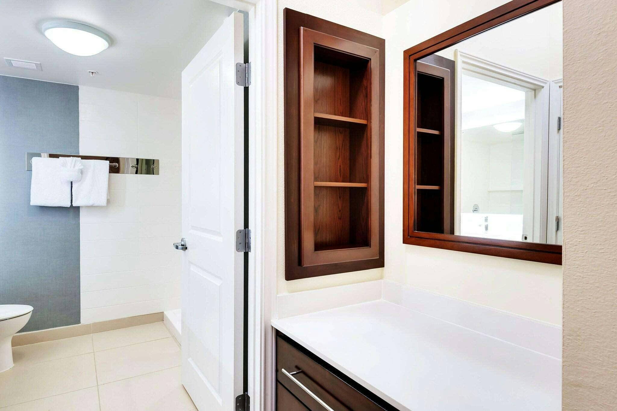 Hotel Residence Inn by Marriott Austin Airport photo 2