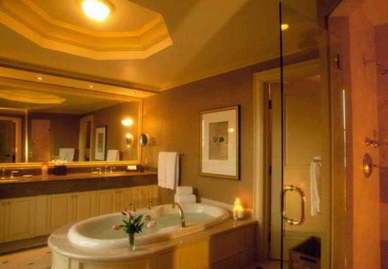 Hotel JW Marriott Las Vegas Resort and Spa photo 2