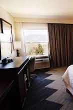 Hotel Hampton Inn Taos photo 2