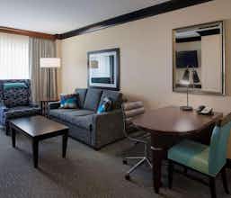 Hotel Doubletree Suites By Hilton Bentonville photo 4