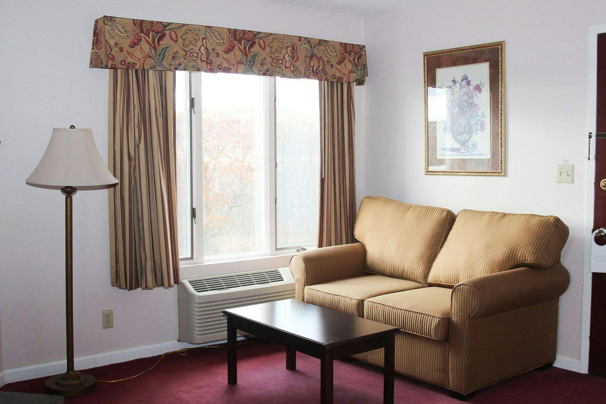 Hotel The Lucerne Inn photo 3