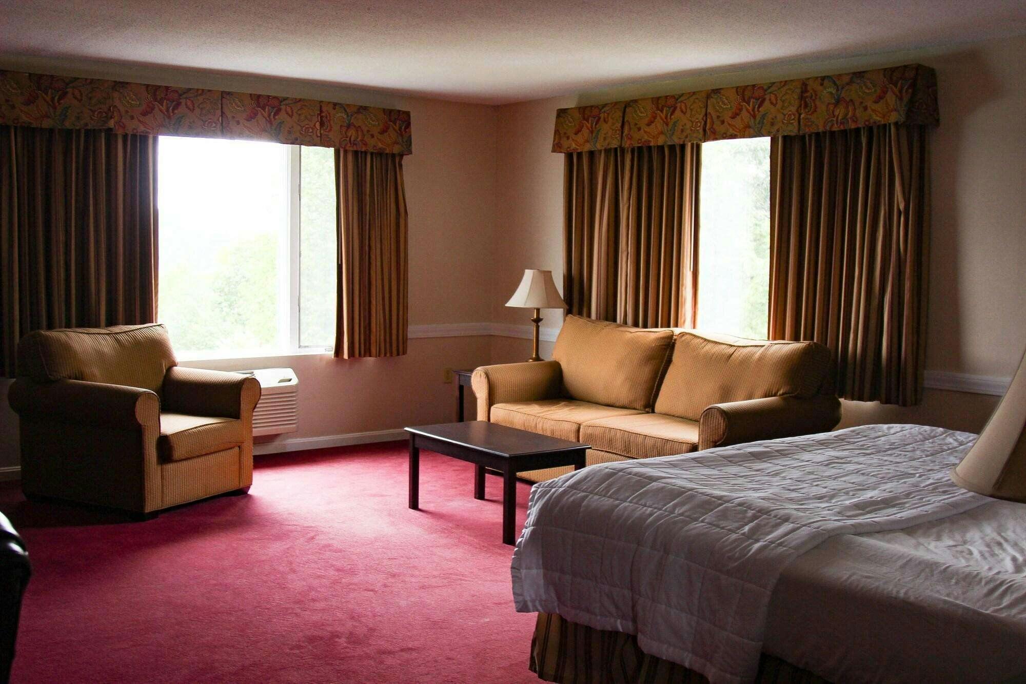 Hotel The Lucerne Inn photo 4