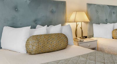 Anchorage by the Sea