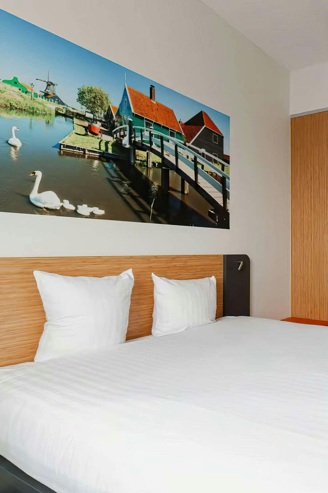 Hotel Easyhotel Amsterdam Zaandam photo 4