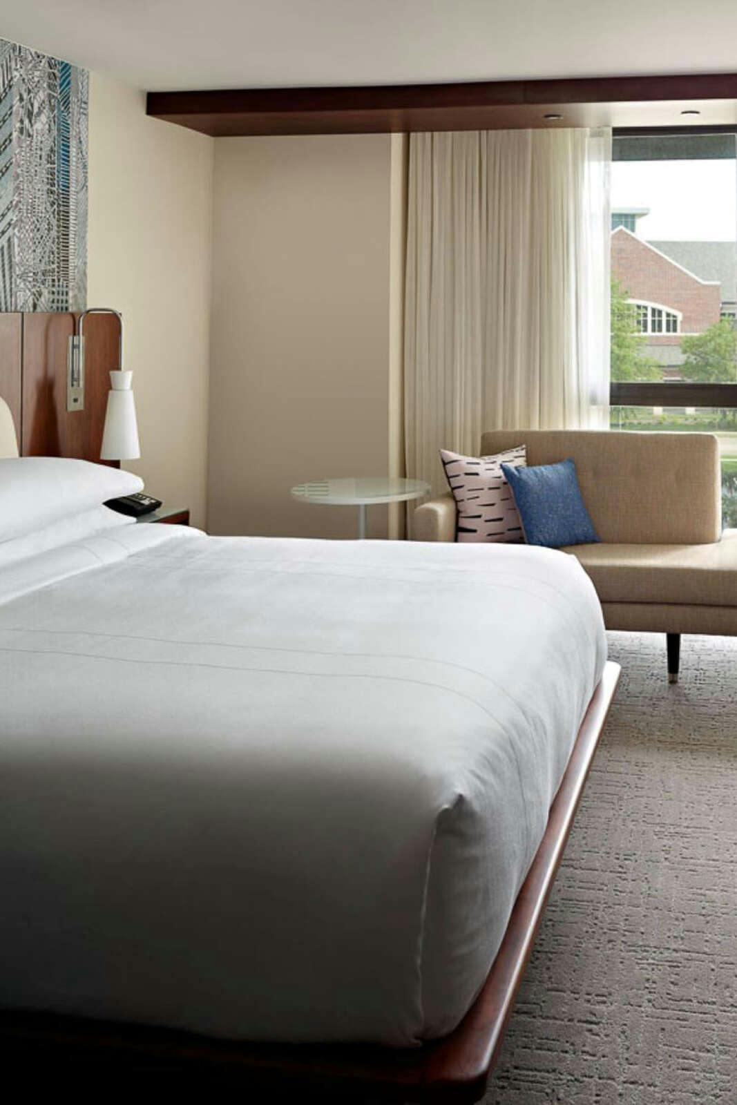 Hotel Marriott at the University of Dayton photo 1