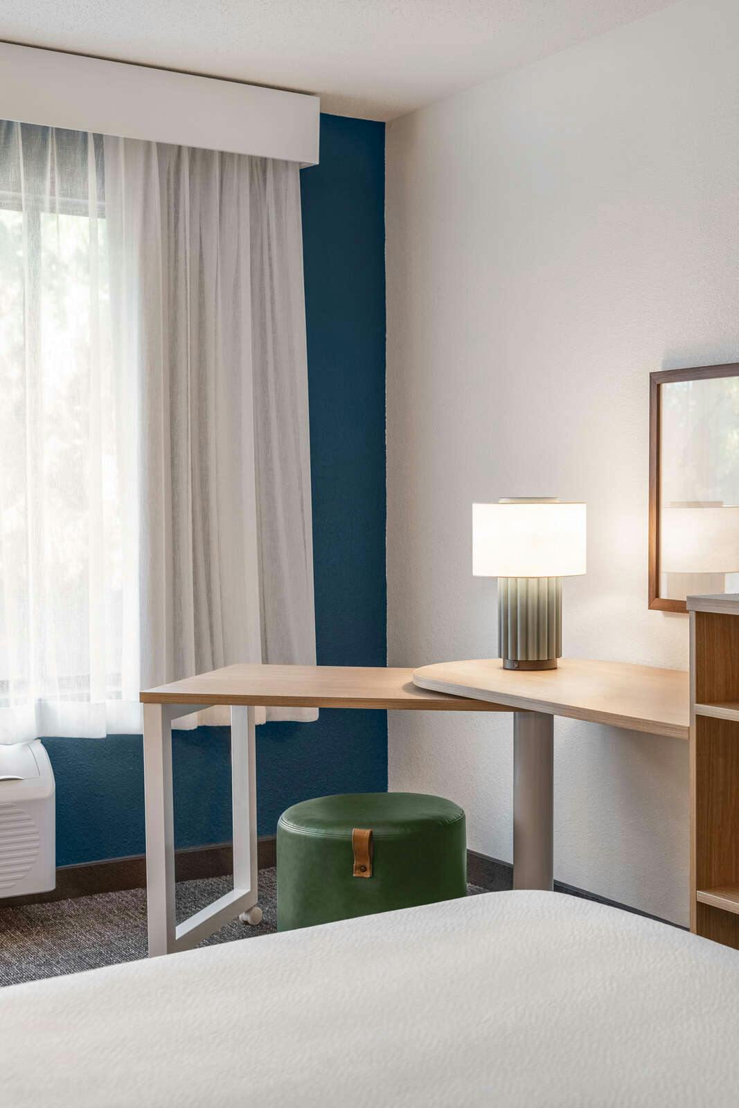 Hotel Spark by Hilton Mystic Groton photo 4