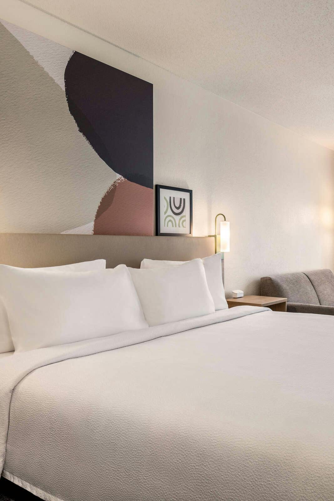 Hotel Spark by Hilton Mystic Groton photo 1