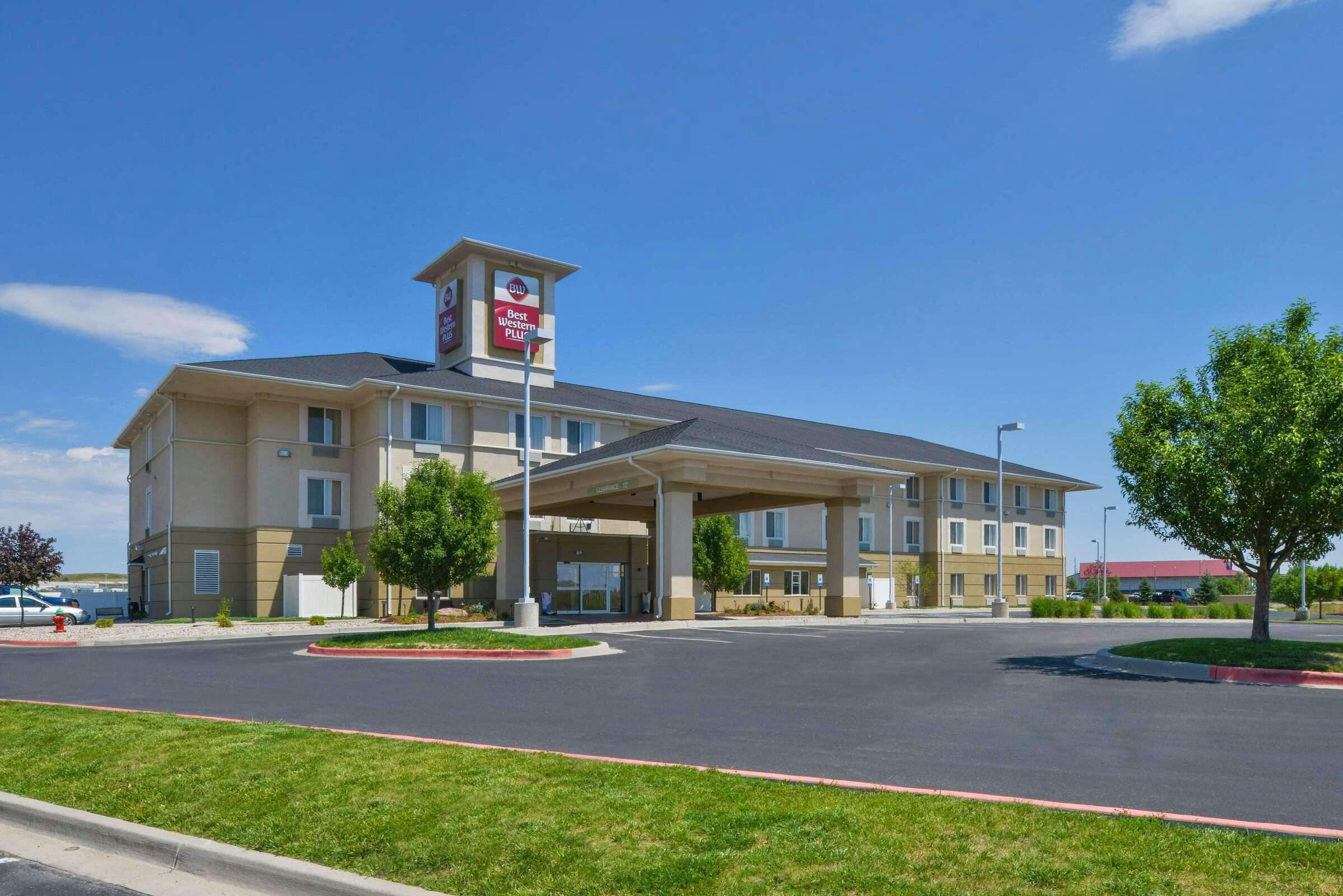 Best Western Plus Frontier Inn