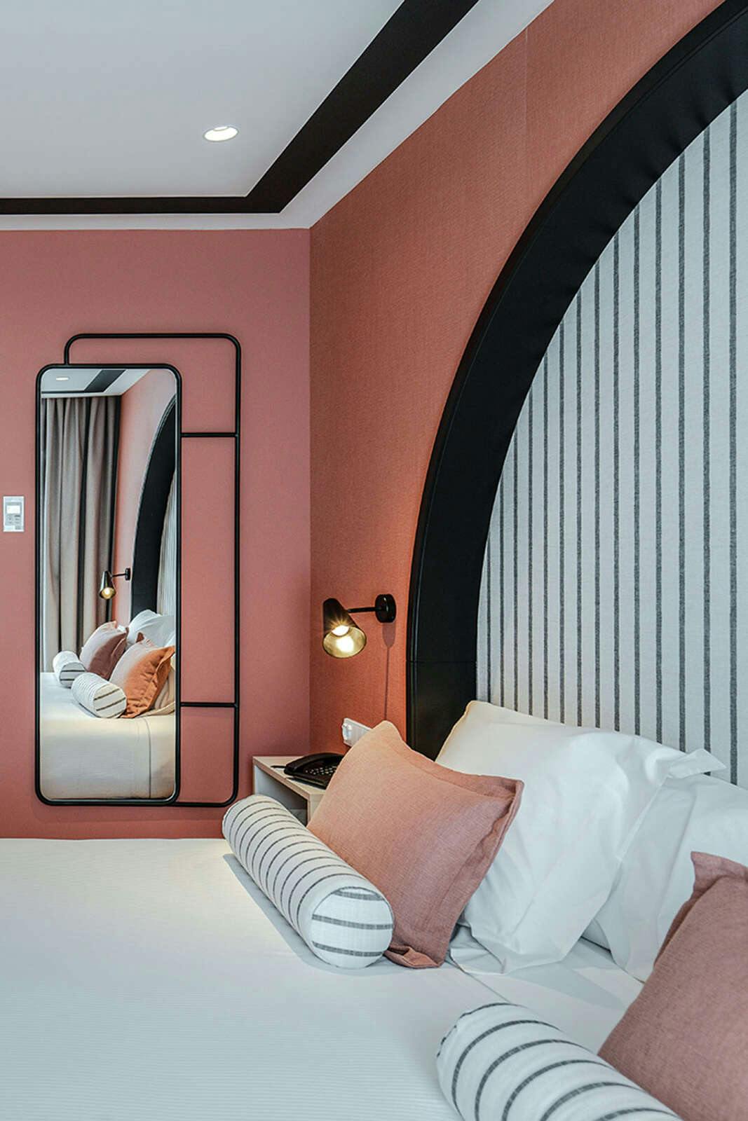 Hotel Vincci Bonjardim photo 4