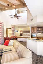 Hotel Scottsdale Camelback Resort photo 2