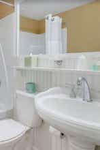 Hotel Meadowmere Resort photo 3