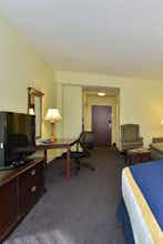 Hotel Best Western Plus Crossroads Inn & Suites photo 3
